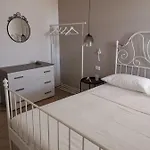 公寓 Chiocciola Sul Lungomare Tremoli, Parcheggio Gratuito