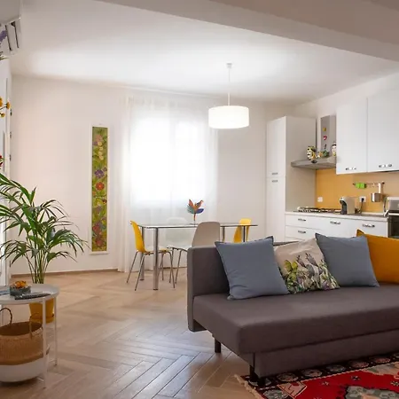 Chiocciola Sul Lungomare Tremoli, Parcheggio Gratuito 公寓 阿沃拉