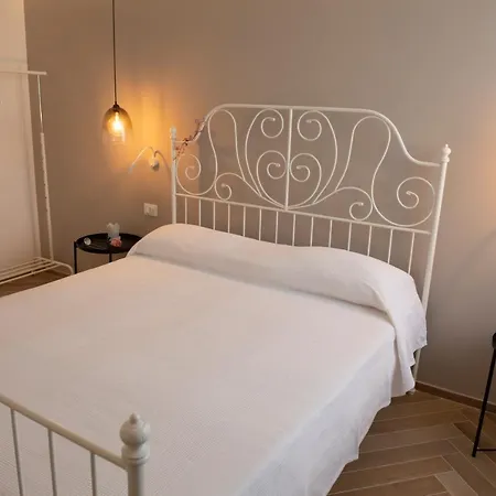 Chiocciola Sul Lungomare Tremoli, Parcheggio Gratuito 公寓
