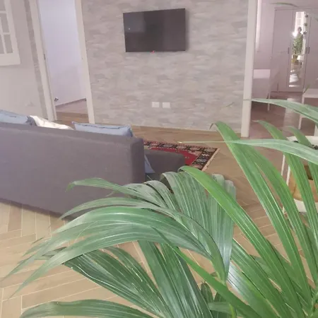 Chiocciola Sul Lungomare Tremoli, Parcheggio Gratuito Apartment